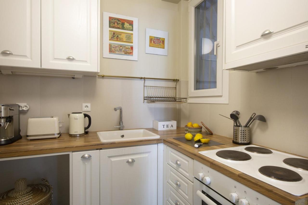 Appartamento Little Gem 2 Mins From Acropolis Museum Atene Esterno foto